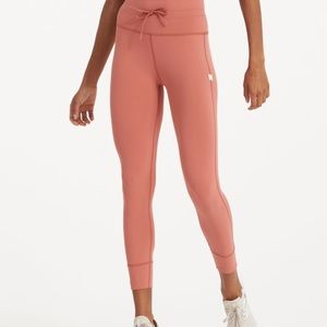 Vuori Women's Leggings in Dusty Rose